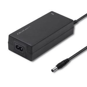 Virtalähde 12VDC 5A 5,5/2,1mm liitin